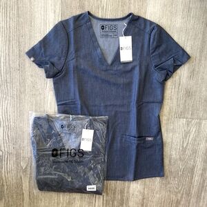 Lot x2 Figs Casma Three-Pocket Scrub Top Grey XXS
